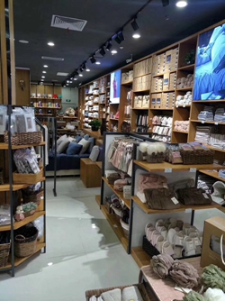 集合店展柜